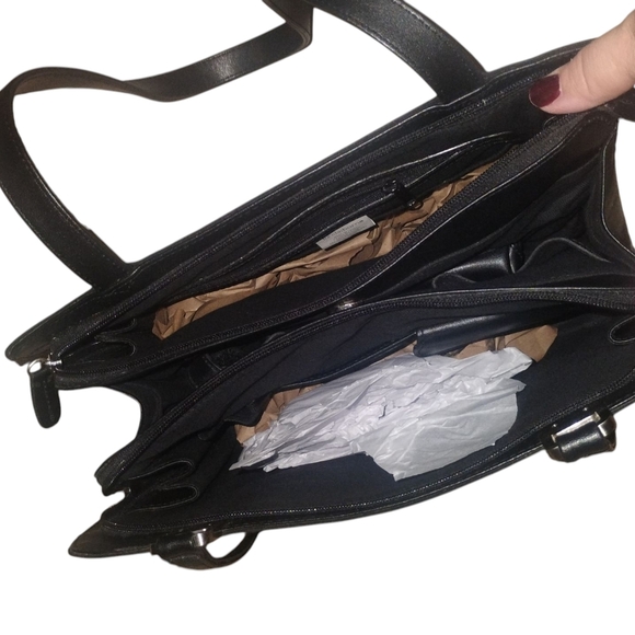 LIZ CLAIBORNE Black Purse Handbag Like NewBeautiful in excellent shape. - Picture 6 of 6